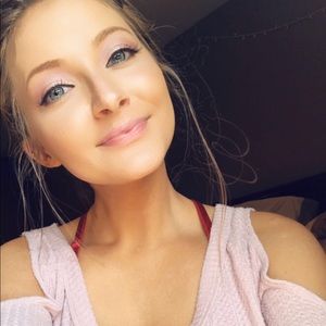 Meet your Posher, Aubrey